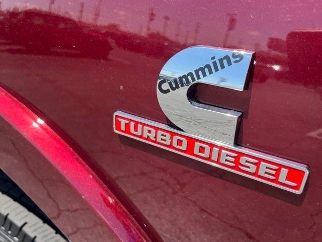 RAM 3500 Limited 4x4 Crew Cab 8' Box 2024