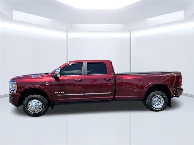 RAM 3500 Limited 4x4 Crew Cab 8' Box 2024