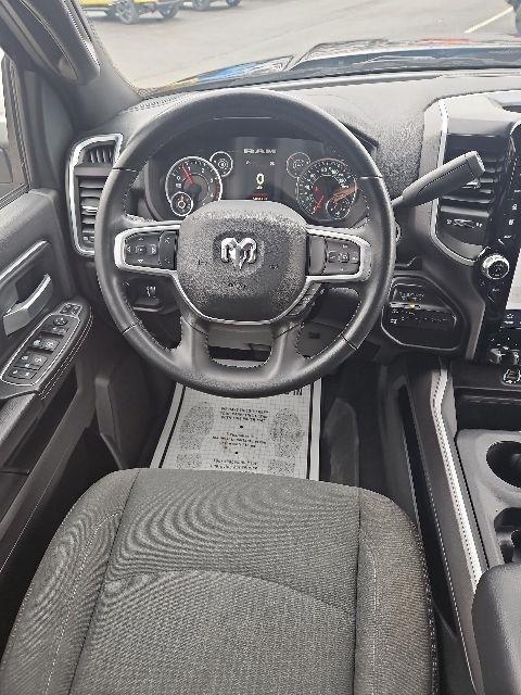 RAM 3500 Big Horn 4x4 Crew Cab 8' Box 2024