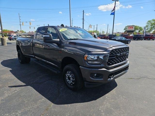 2024 RAM 3500 Big Horn 4x4 Crew Cab 8' Box