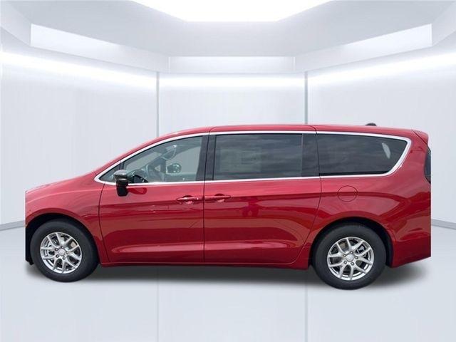 Chrysler Pacifica Select FWD 2027
