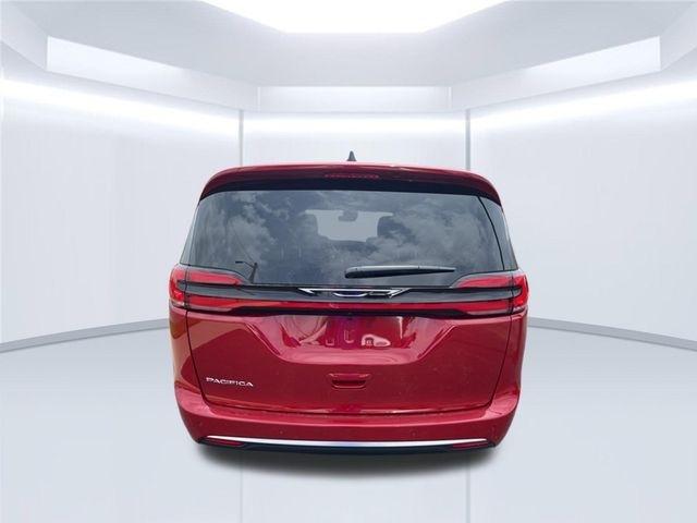 Chrysler Pacifica Select FWD 2027