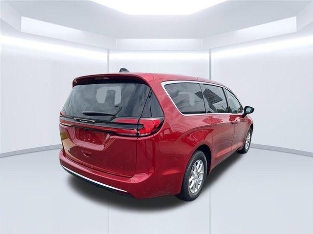 Chrysler Pacifica Select FWD 2027