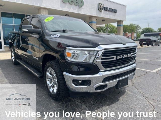 RAM 1500 Big Horn 4x4 Crew Cab 5'7" Box 2021