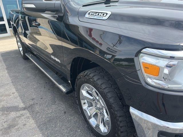 RAM 1500 Big Horn 4x4 Crew Cab 5'7" Box 2021