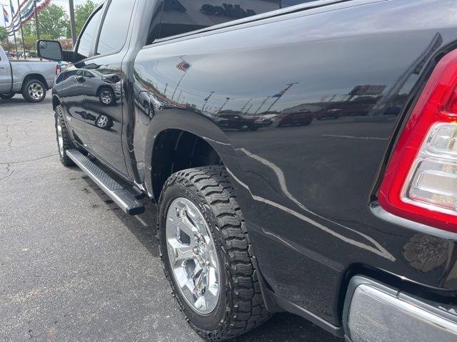 RAM 1500 Big Horn 4x4 Crew Cab 5'7" Box 2021