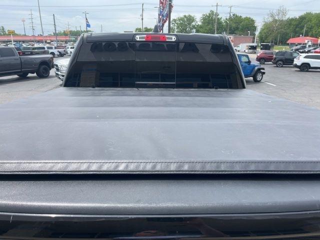 RAM 1500 Big Horn 4x4 Crew Cab 5'7" Box 2021