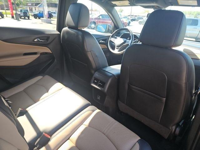 Chevrolet Equinox FWD 4dr Premier 2022