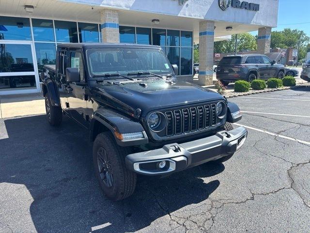 2026 Jeep Gladiator Sport S 4x4