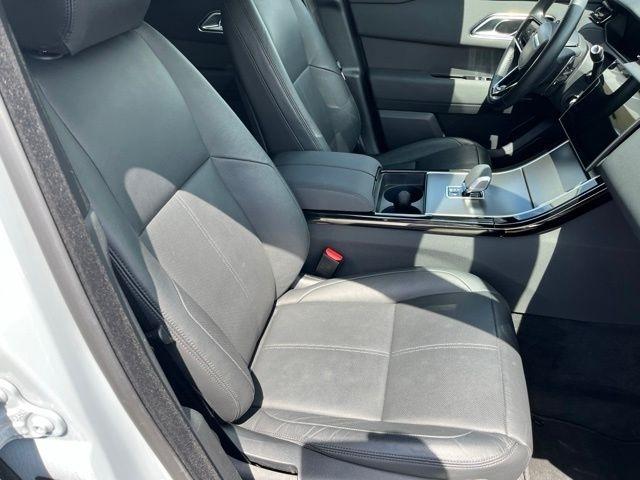 Land Rover Range Rover Velar P250 Dynamic SE 2025