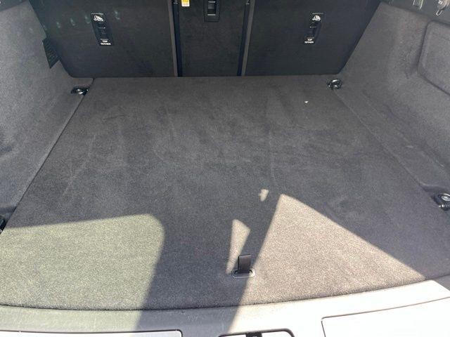Land Rover Range Rover Velar P250 Dynamic SE 2025