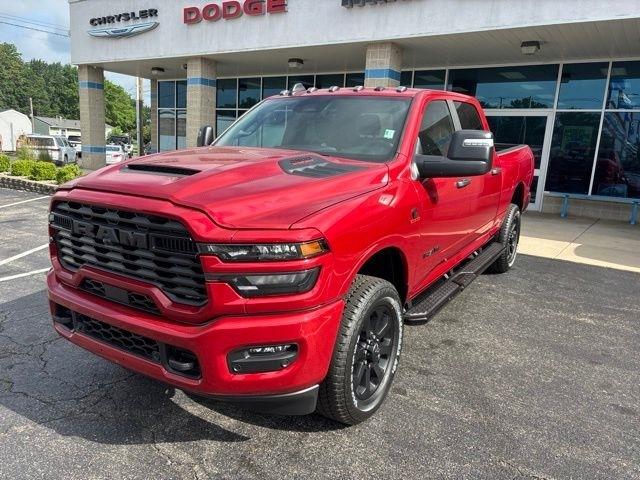 RAM 2500 Big Horn 4x4 Crew Cab 6'4" Box 2026