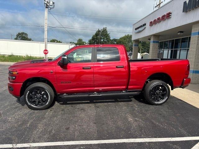 RAM 2500 Big Horn 4x4 Crew Cab 6'4" Box 2026