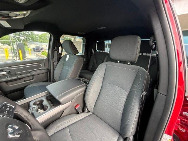 RAM 2500 Big Horn 4x4 Crew Cab 6'4" Box 2026