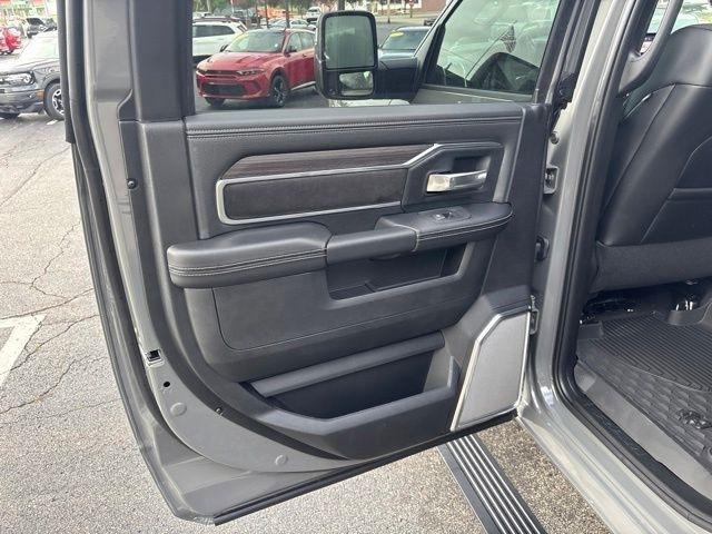 RAM 2500 Laramie 4x4 Crew Cab 6'4" Box 2026