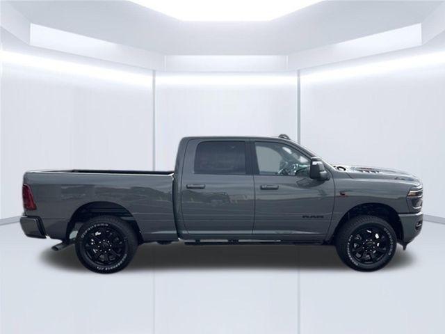 RAM 2500 Laramie 4x4 Crew Cab 6'4" Box 2026