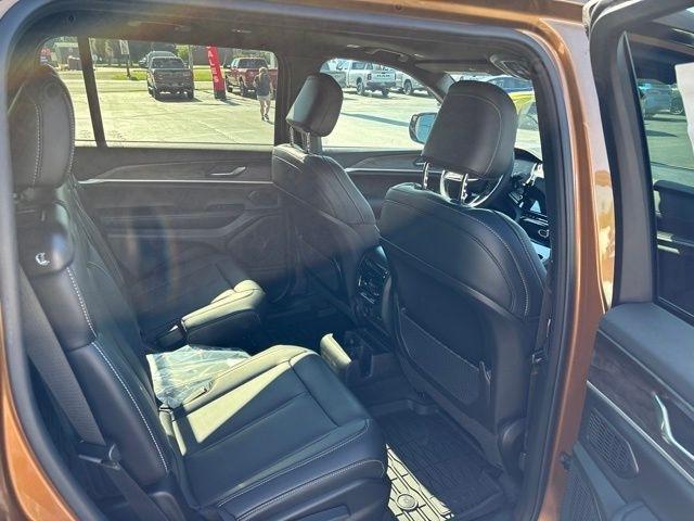 Jeep Grand Cherokee L Limited 4x4 2026