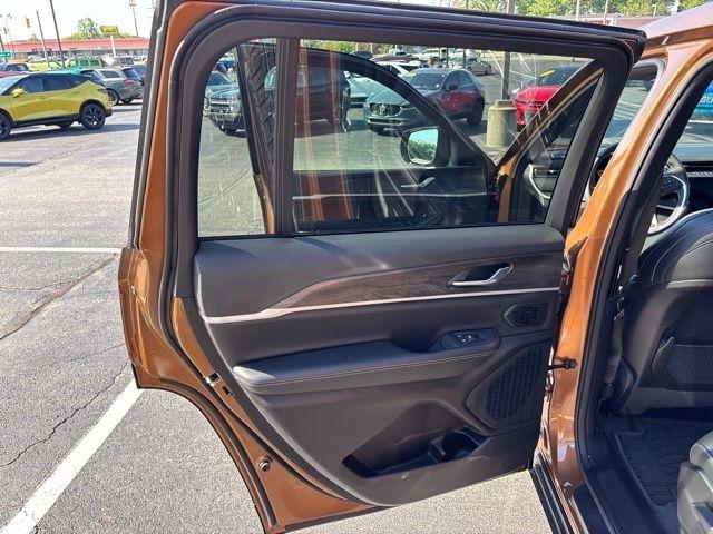 Jeep Grand Cherokee L Limited 4x4 2026