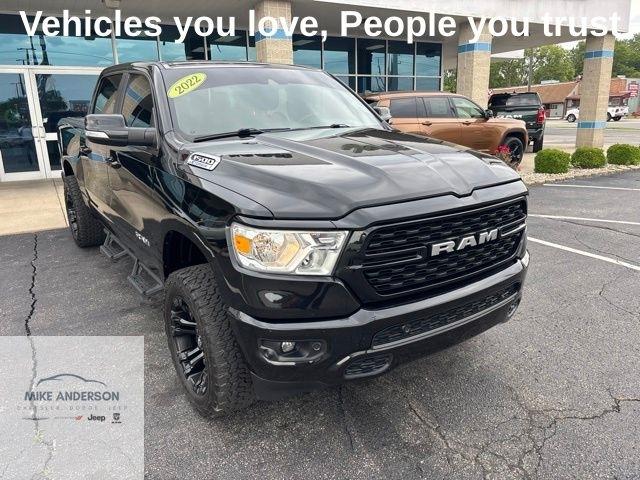 RAM 1500 Big Horn 4x4 Crew Cab 5'7" Box 2022