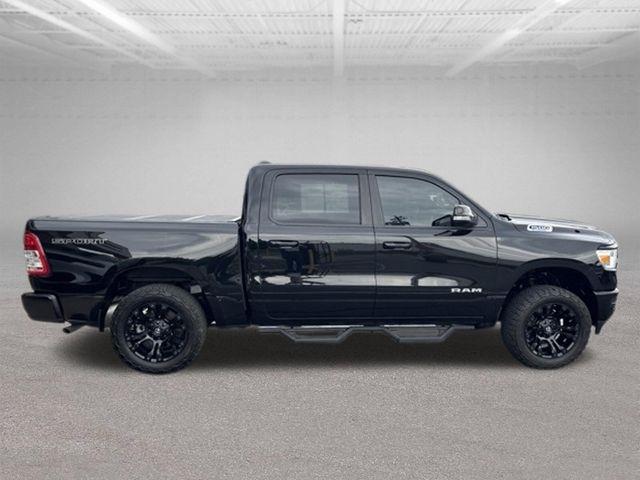 RAM 1500 Big Horn 4x4 Crew Cab 5'7" Box 2022