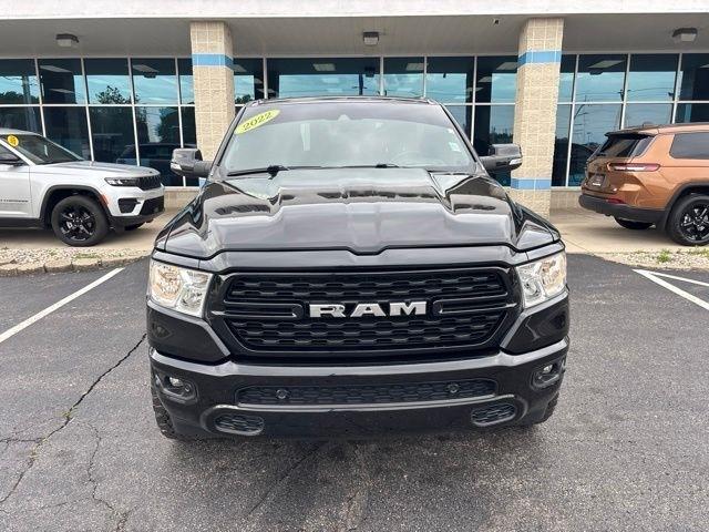 RAM 1500 Big Horn 4x4 Crew Cab 5'7" Box 2022