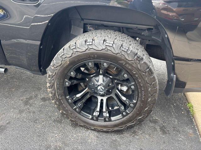 RAM 1500 Big Horn 4x4 Crew Cab 5'7" Box 2022