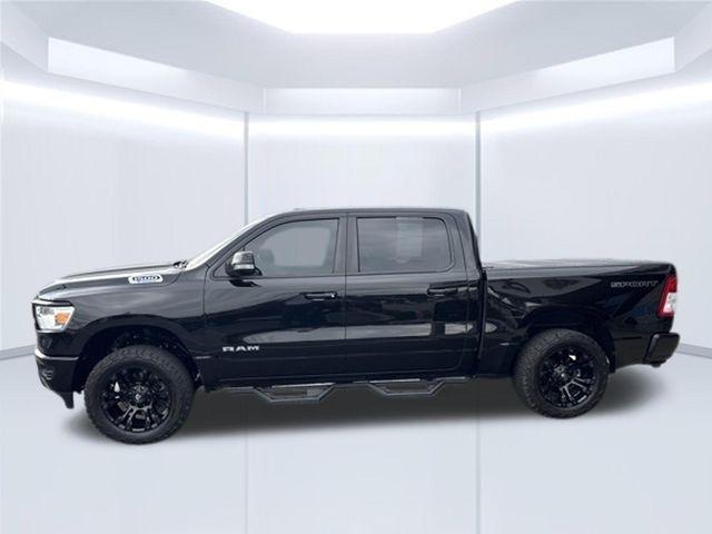 RAM 1500 Big Horn 4x4 Crew Cab 5'7" Box 2022