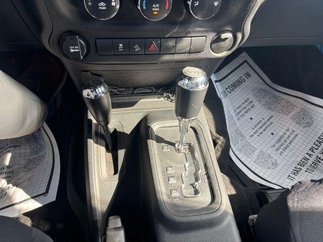Jeep Wrangler Sport 4x4 2017