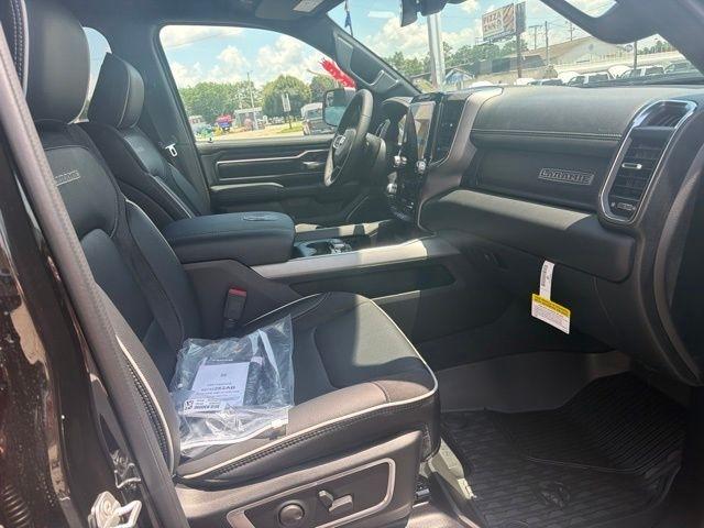 RAM 1500 Laramie 4x4 Crew Cab 5'7" Box 2026