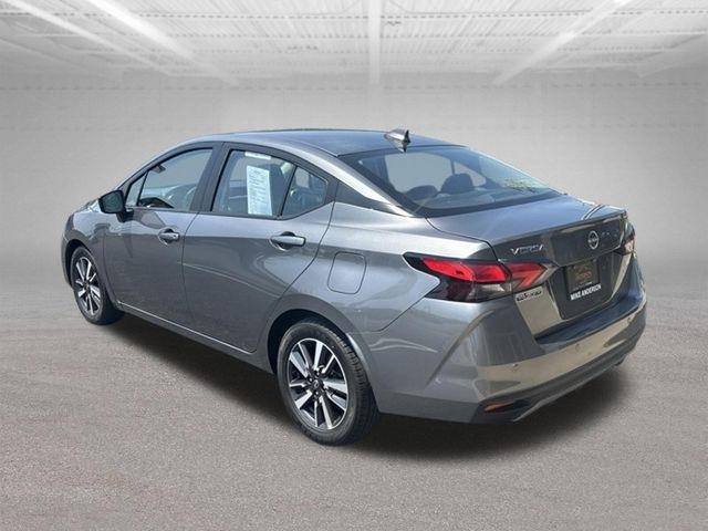Nissan Versa SV CVT 2025