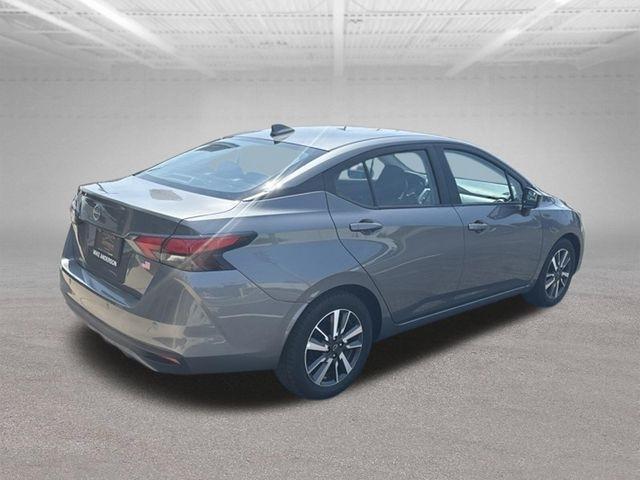 Nissan Versa SV CVT 2025