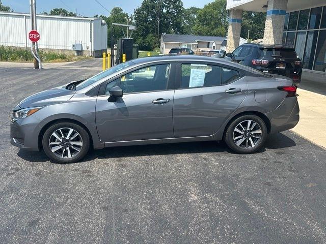 Nissan Versa SV CVT 2025