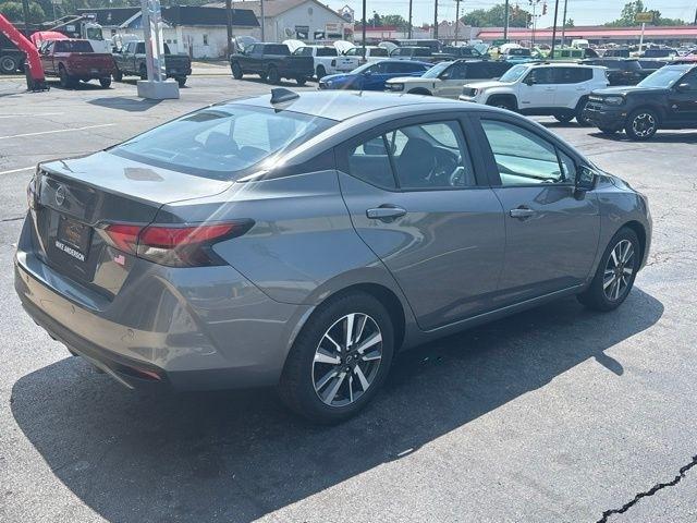 Nissan Versa SV CVT 2025
