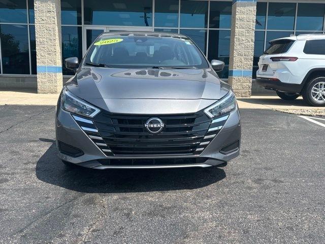 Nissan Versa SV CVT 2025