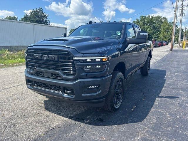 RAM 2500 Laramie 4x4 Crew Cab 6'4" Box 2026