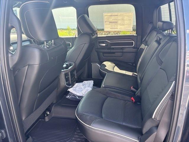 RAM 2500 Laramie 4x4 Crew Cab 6'4" Box 2026