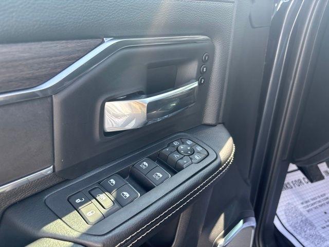 RAM 2500 Laramie 4x4 Crew Cab 6'4" Box 2026