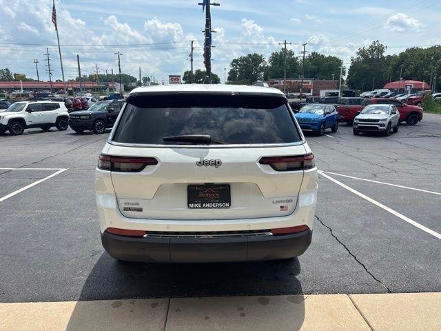 Jeep Grand Cherokee L Laredo X 4x4 2026