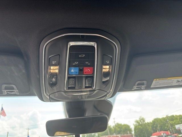 Jeep Grand Cherokee L Laredo X 4x4 2026