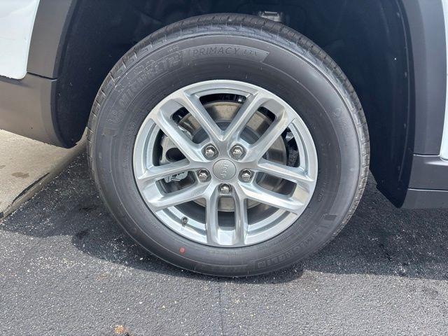 Jeep Grand Cherokee L Laredo X 4x4 2026