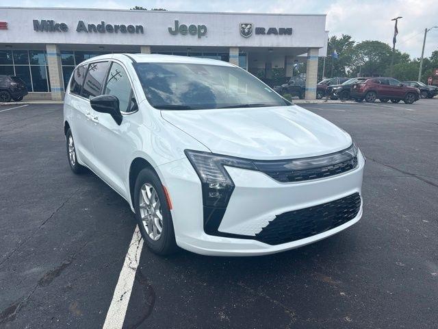 2027 Chrysler Pacifica Select FWD