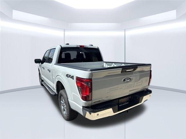 Ford F-150 XLT 4WD SuperCrew 5.5' Box 2024