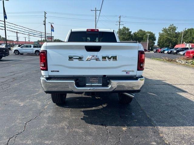 RAM 2500 Tradesman 4x4 Crew Cab 6'4" Box 2026