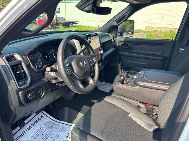 RAM 2500 Tradesman 4x4 Crew Cab 6'4" Box 2026