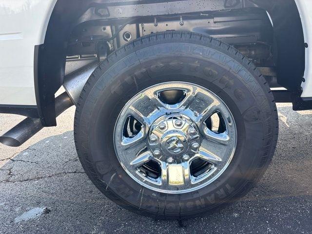 RAM 2500 Tradesman 4x4 Crew Cab 6'4" Box 2026