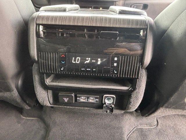 Jeep Wagoneer L Series III 4x4 2024