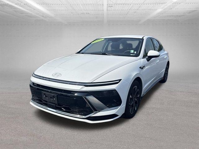 Hyundai Sonata SEL FWD 2025