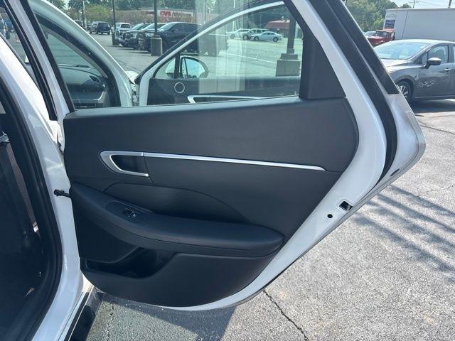 Hyundai Sonata SEL FWD 2025
