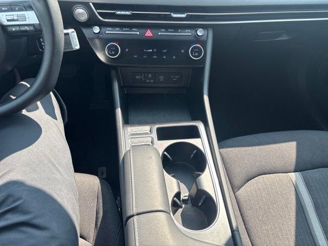 Hyundai Sonata SEL FWD 2025