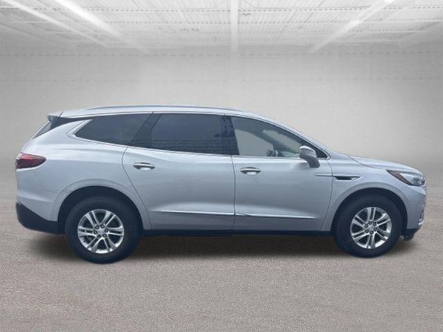 Buick Enclave FWD 4dr Essence 2018